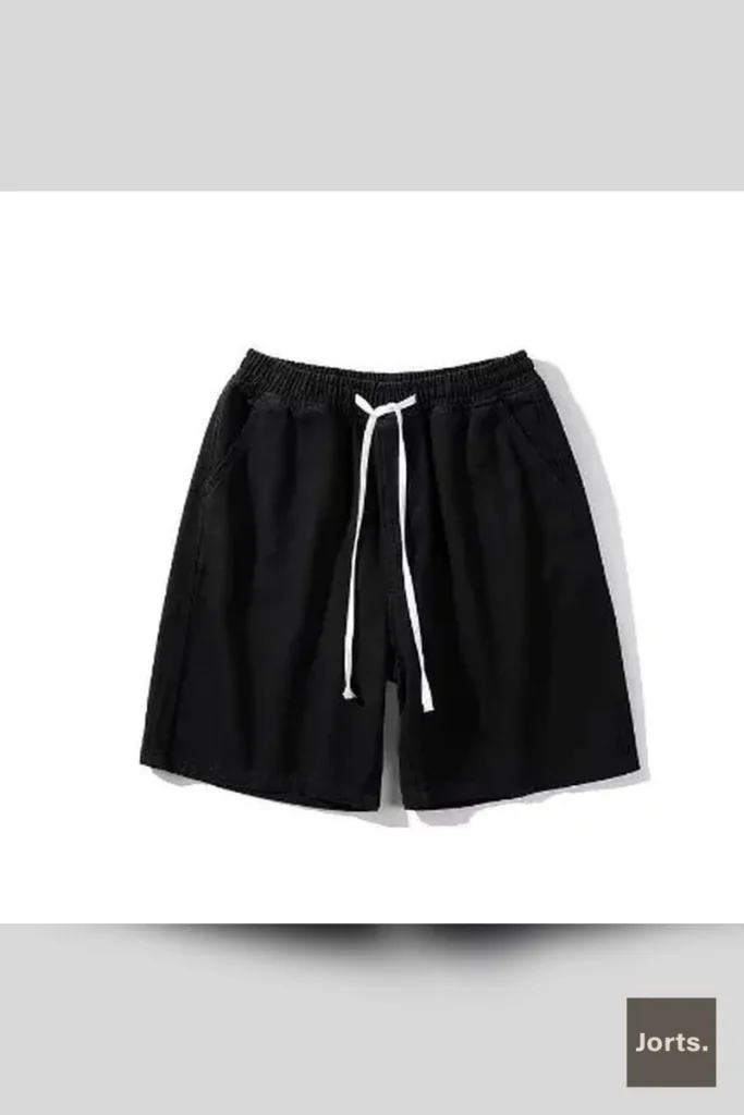 Detail of the comfortable waistband on the men's casual wide leg shorts.