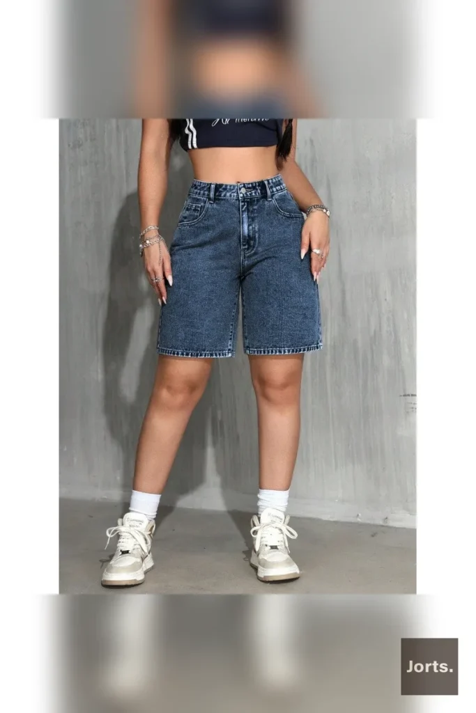 High-Waisted Capri women Jorts
