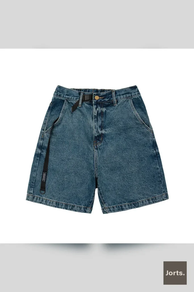 Men's Retro Dark Denim Shorts in mid-waist fit, front view, perfect for Y2K streetwear style
