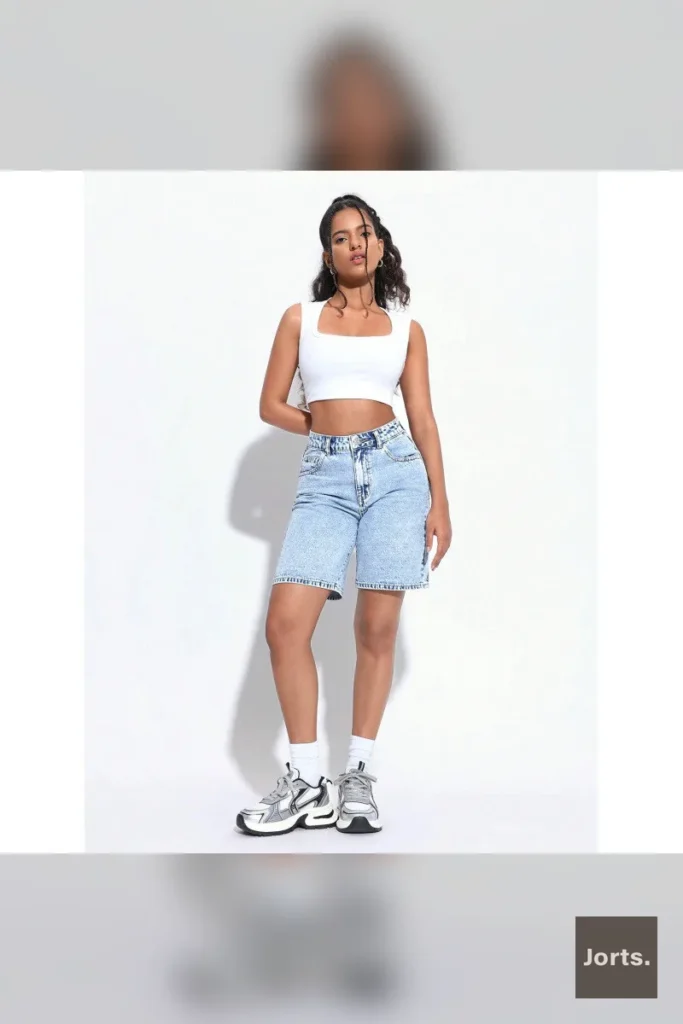 Women's Y2K high-waisted patterned wide-leg capri pants in white, front view, perfect for vintage styling.